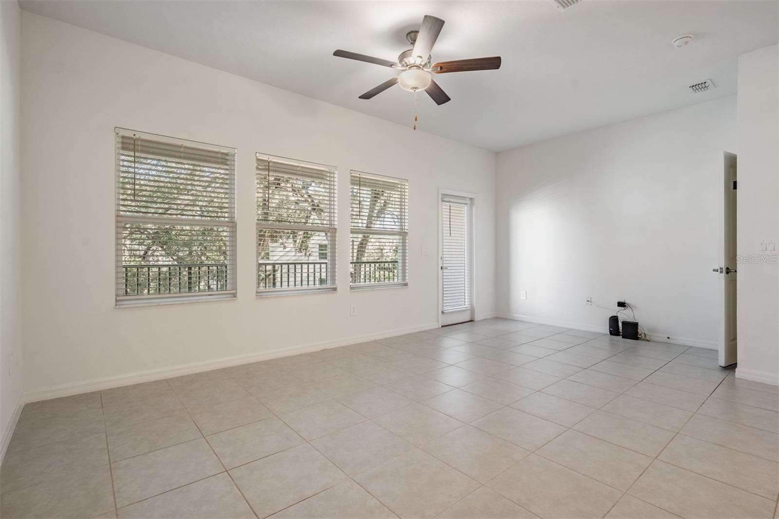 Townhouse at 4607 TUSCAN LOON DR, TAMPA, photo 17 of 50
