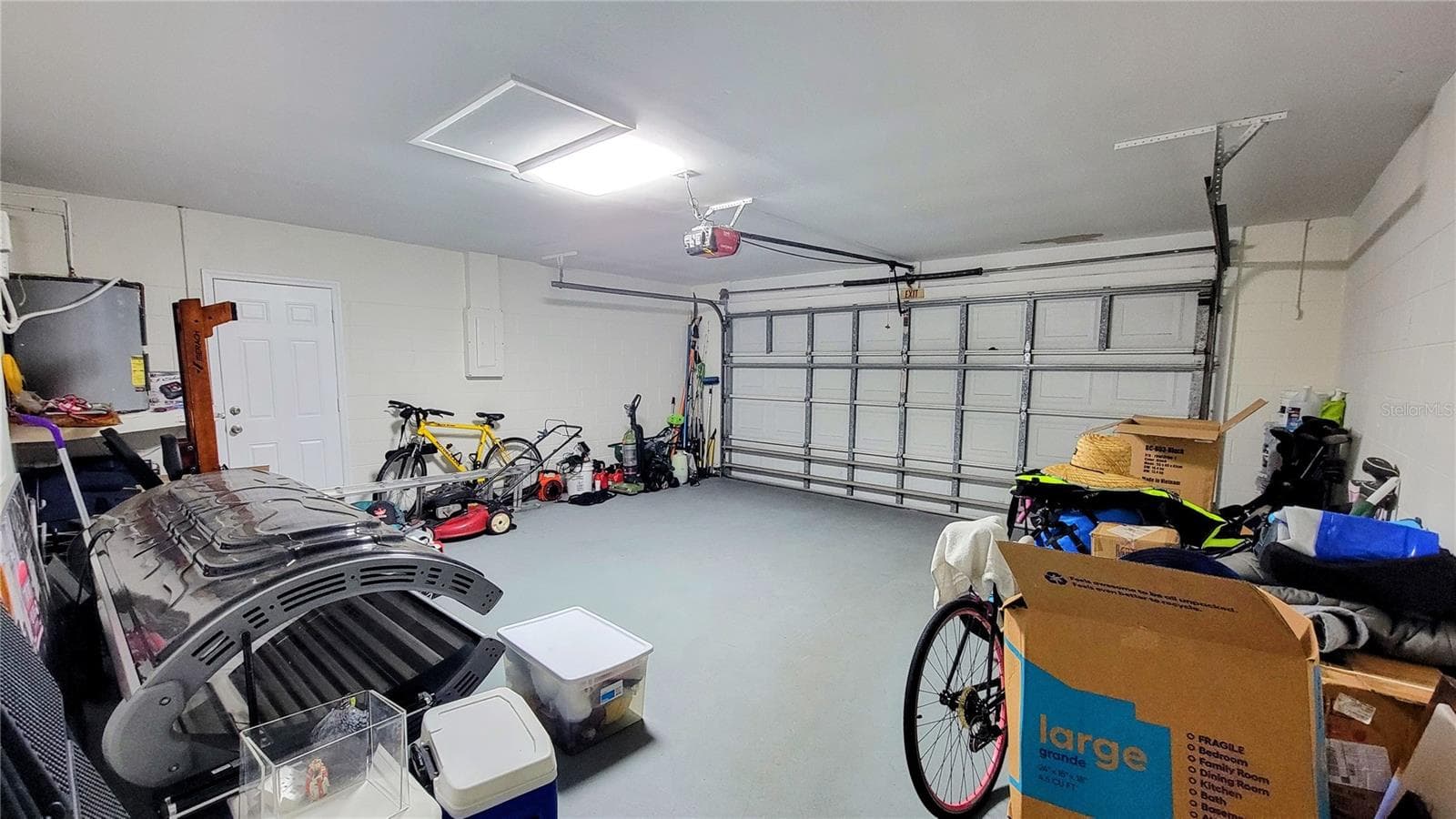 2 Car Garage - 7051 WENTWORTH WAY, NEW PORT RICHEY