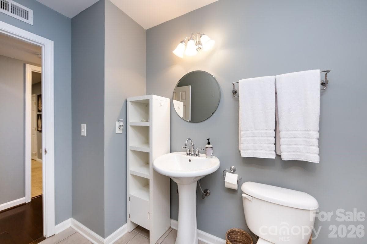 Secondary Bath 2 - Colony Crossing, Charlotte