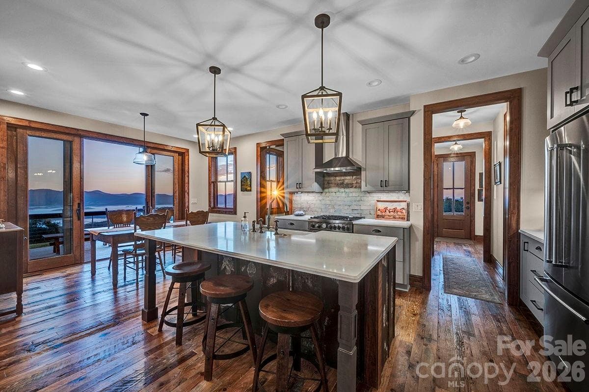 Barn tin accents around the breakfast bar/island - 217 Sunrise Vista Lane, Banner Elk