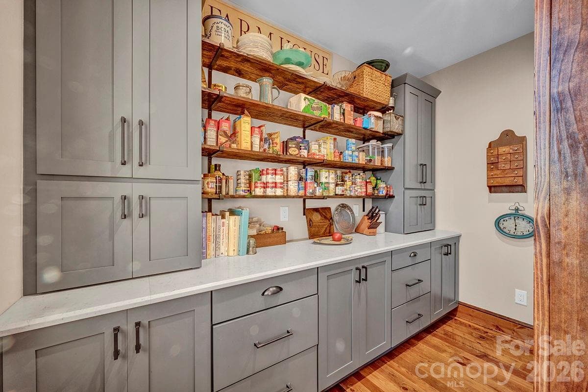 Large and functional walk-in butler's pantry - 217 Sunrise Vista Lane, Banner Elk