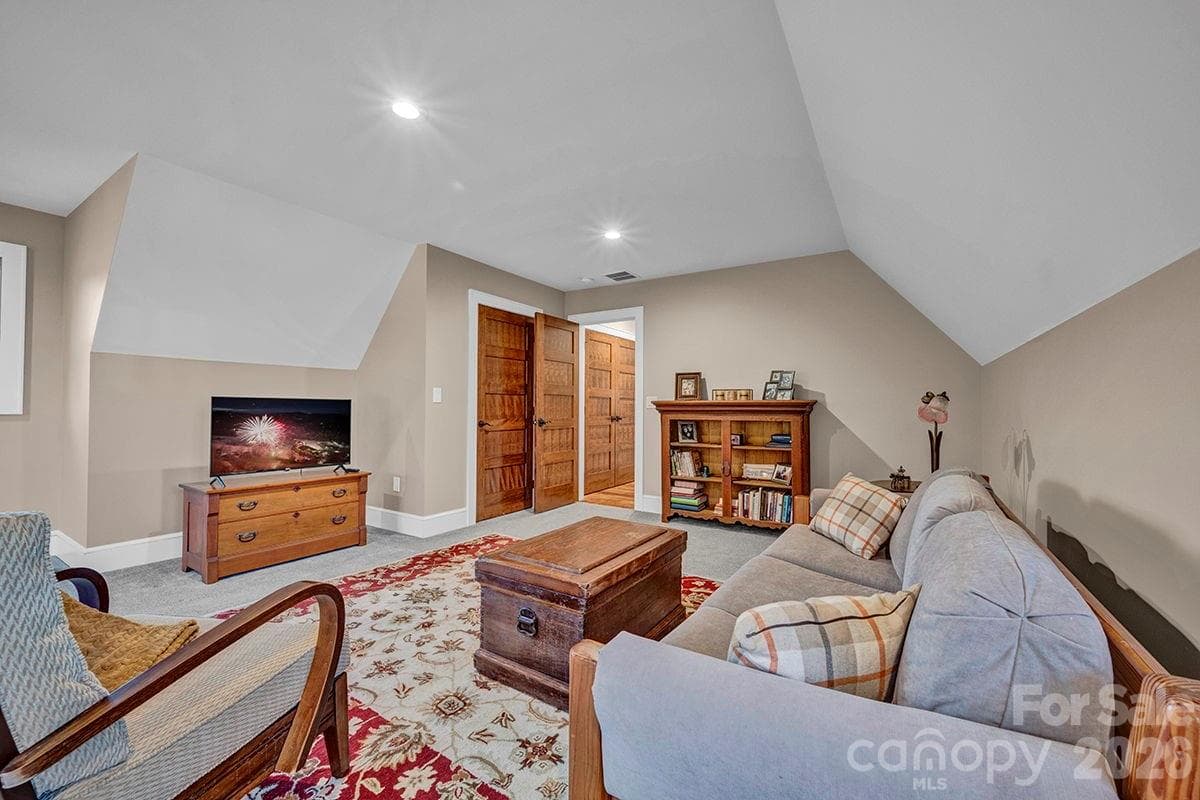 Family/bonus large enough for sitting area, card game table and pool table - 217 Sunrise Vista Lane, Banner Elk