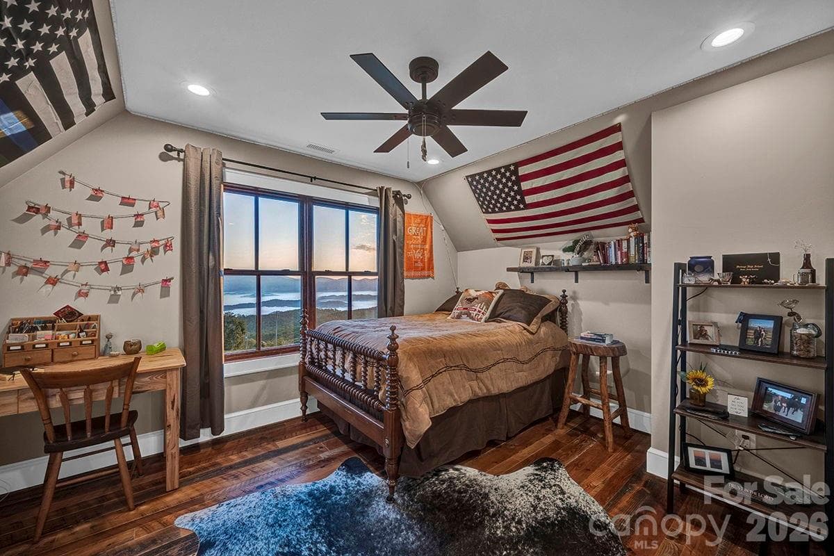 Guest bedrooms with generous closets, HW floors and celing fans - 217 Sunrise Vista Lane, Banner Elk