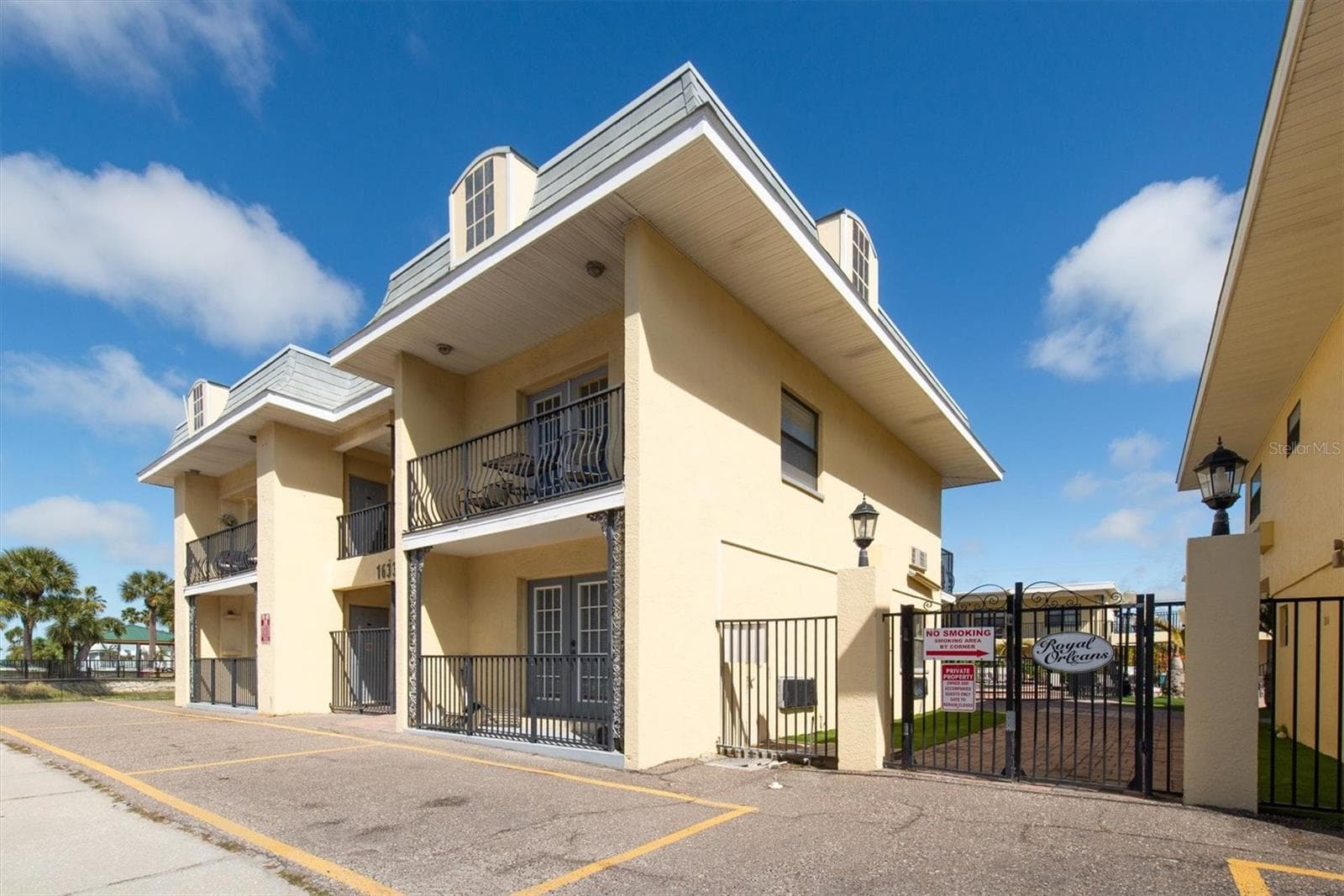 Condo - Hotel at 16333 GULF BLVD #201, REDINGTON BEACH, photo 2 of 39