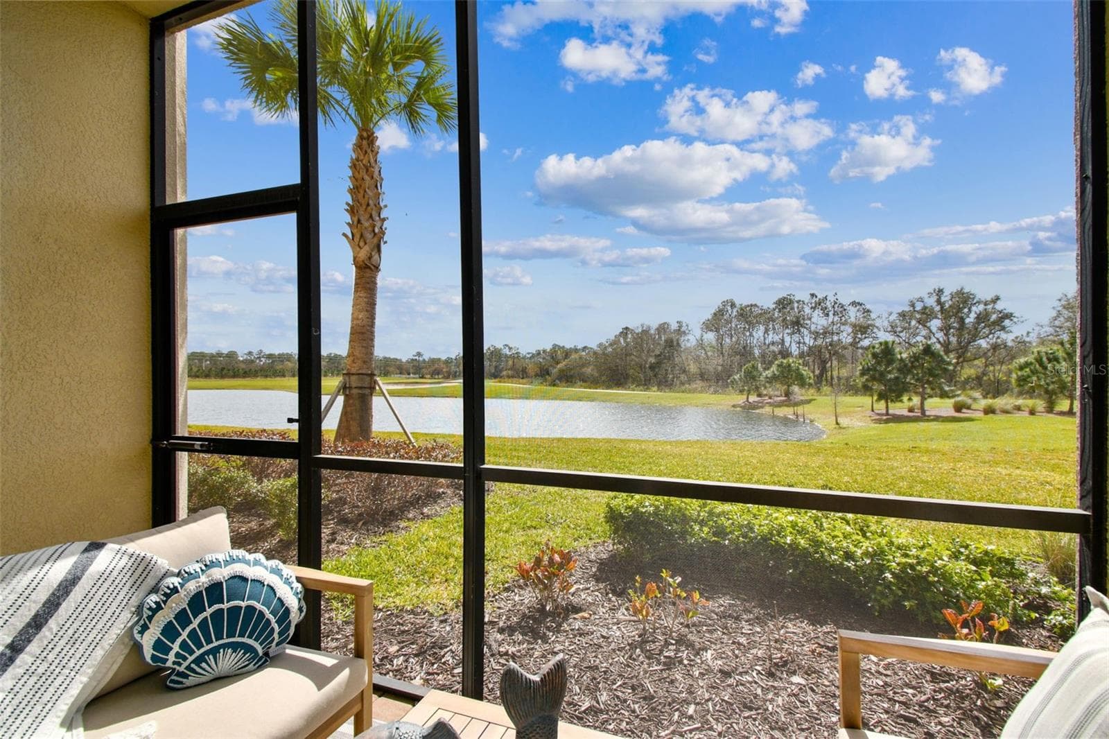 Condominium at 18114 GAWTHROP DR #106, BRADENTON, photo 4 of 63