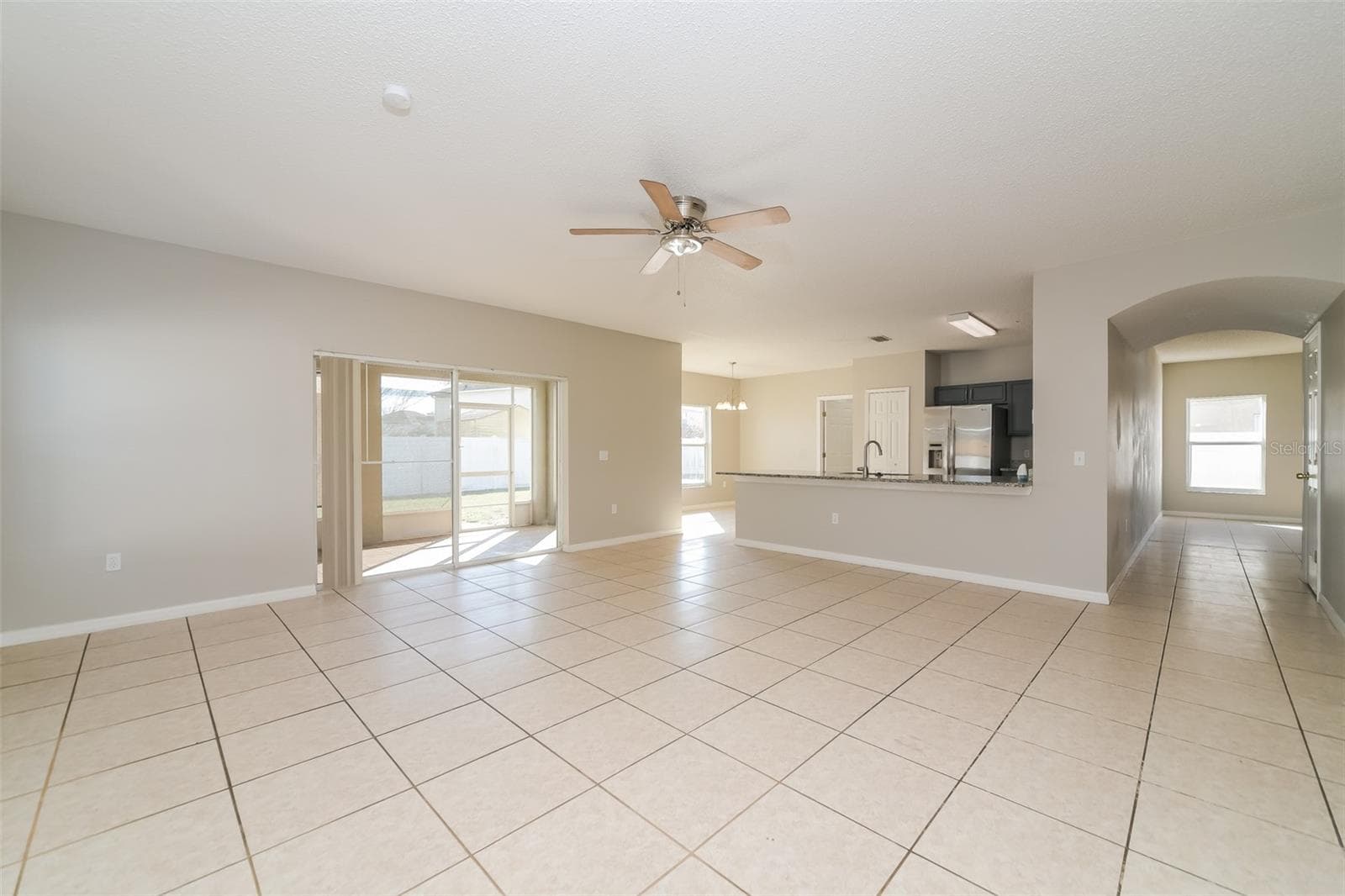 Single Family Residence at 4417 CANOPY CT, KISSIMMEE, photo 6 of 22