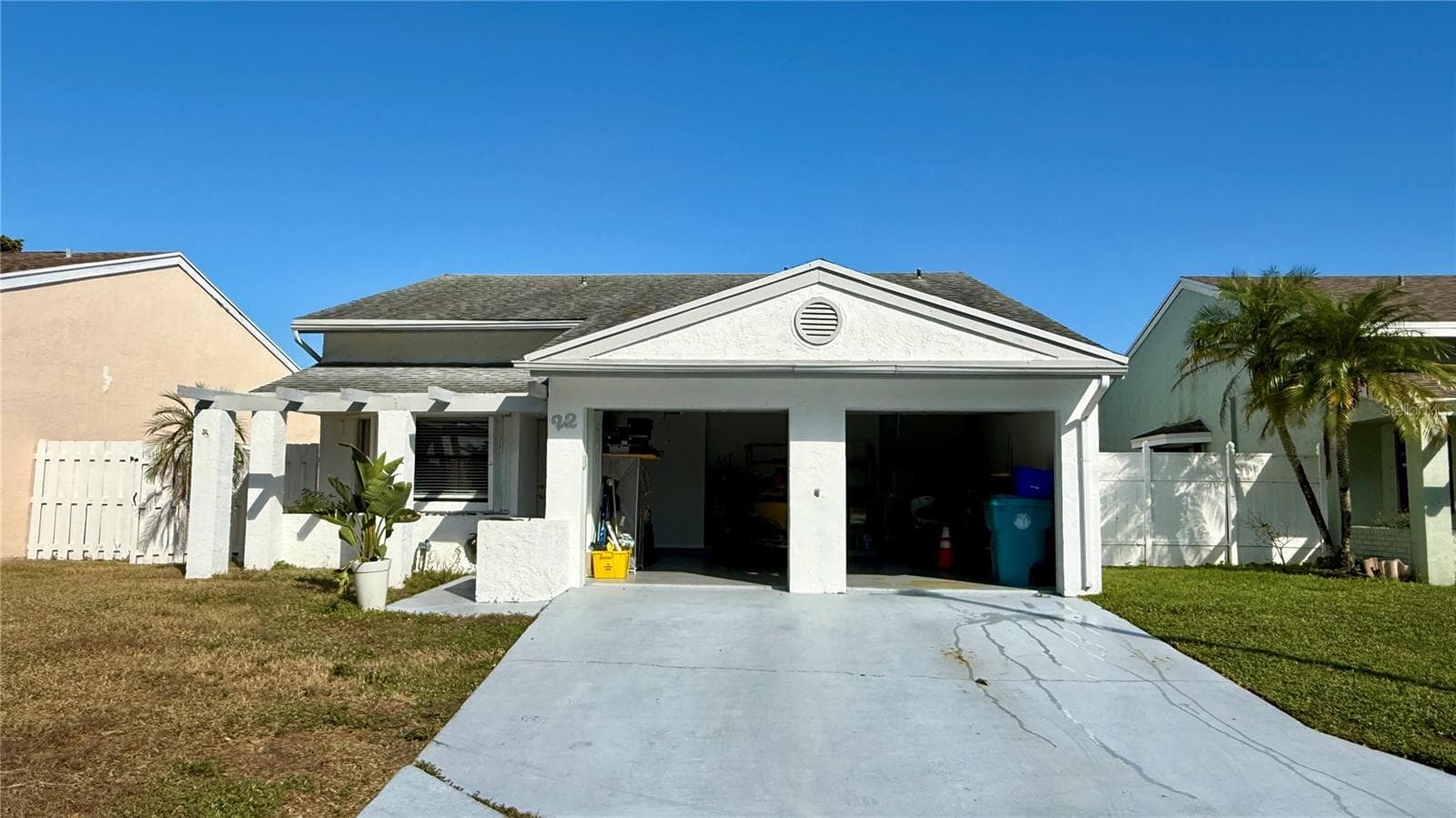 22 PAXFORD LN
