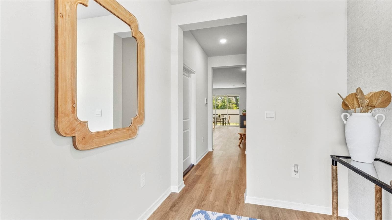 Townhouse at 4040 GOLD DUST LN, SARASOTA, photo 3 of 18