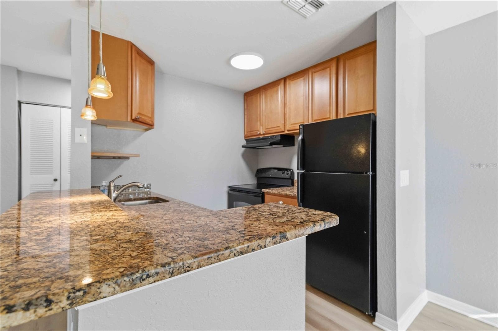 Condominium at 850 S TAMIAMI TRL #630, SARASOTA, photo 13 of 42