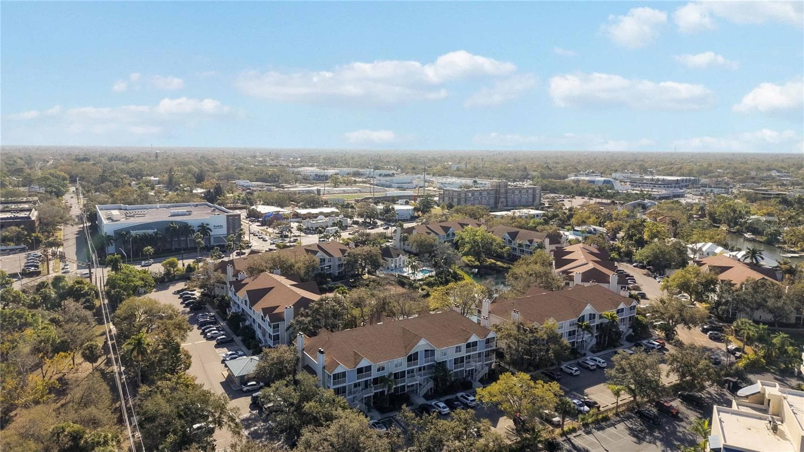 Condominium at 850 S TAMIAMI TRL #630, SARASOTA, photo 33 of 42