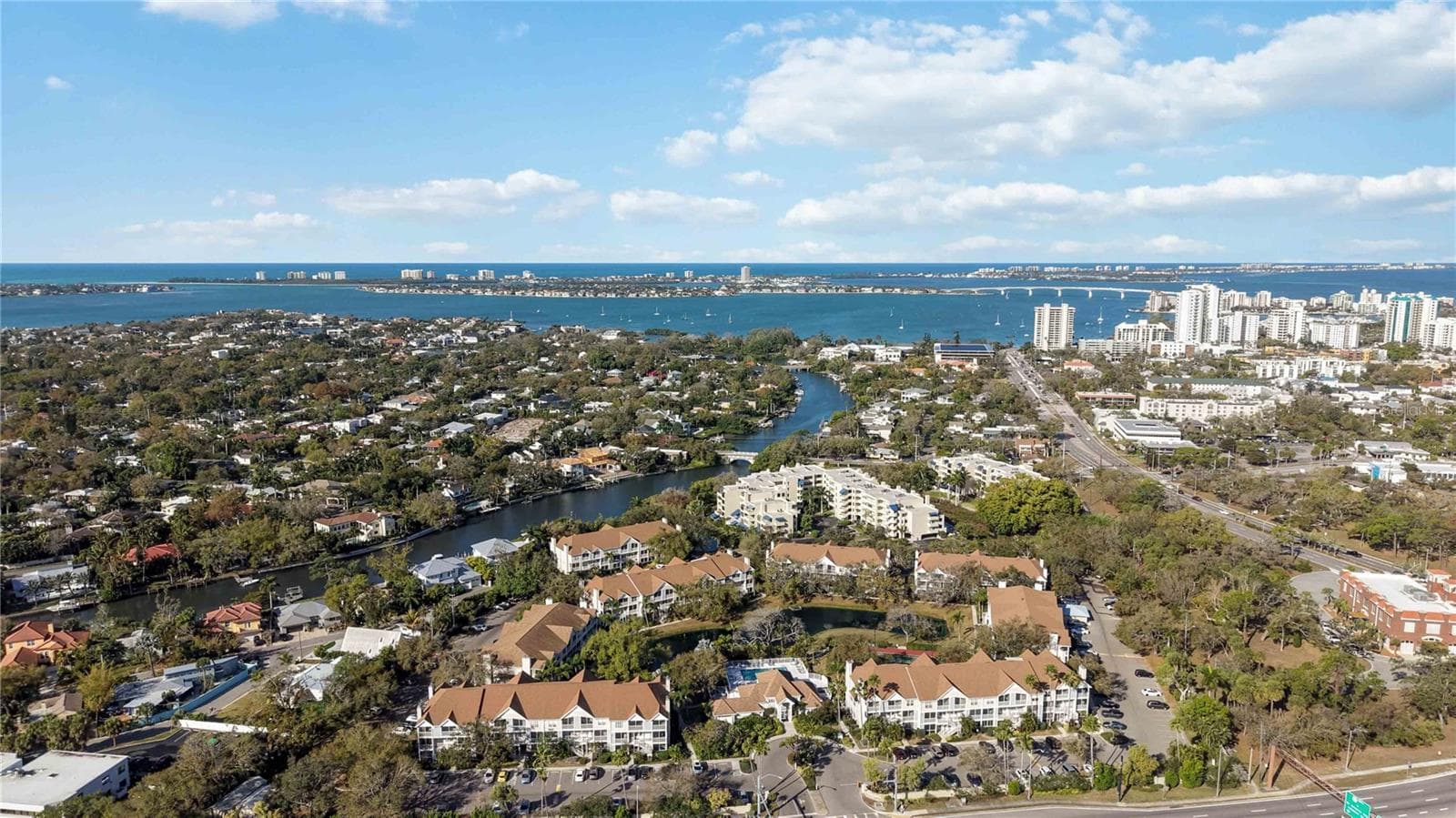 Condominium at 850 S TAMIAMI TRL #630, SARASOTA, photo 38 of 42