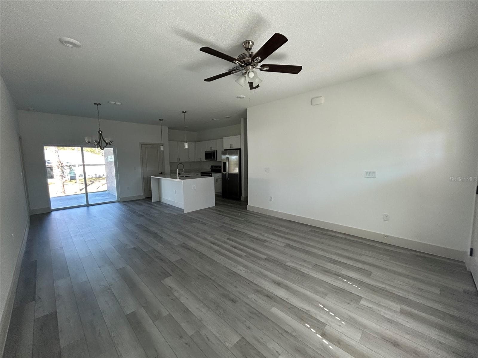 Single Family Residence at 1531 W GAINSBORO LN, CITRUS SPRINGS, photo 5 of 31