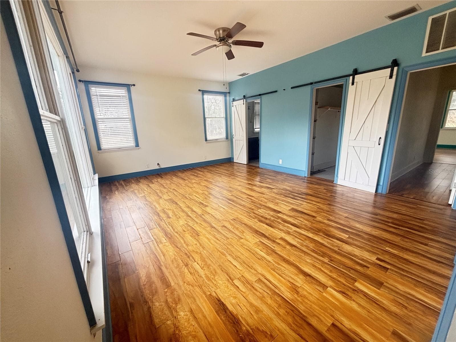 barn doors and multiple access points, lots of natural light - 1508 N ARCADIA AVE, ARCADIA