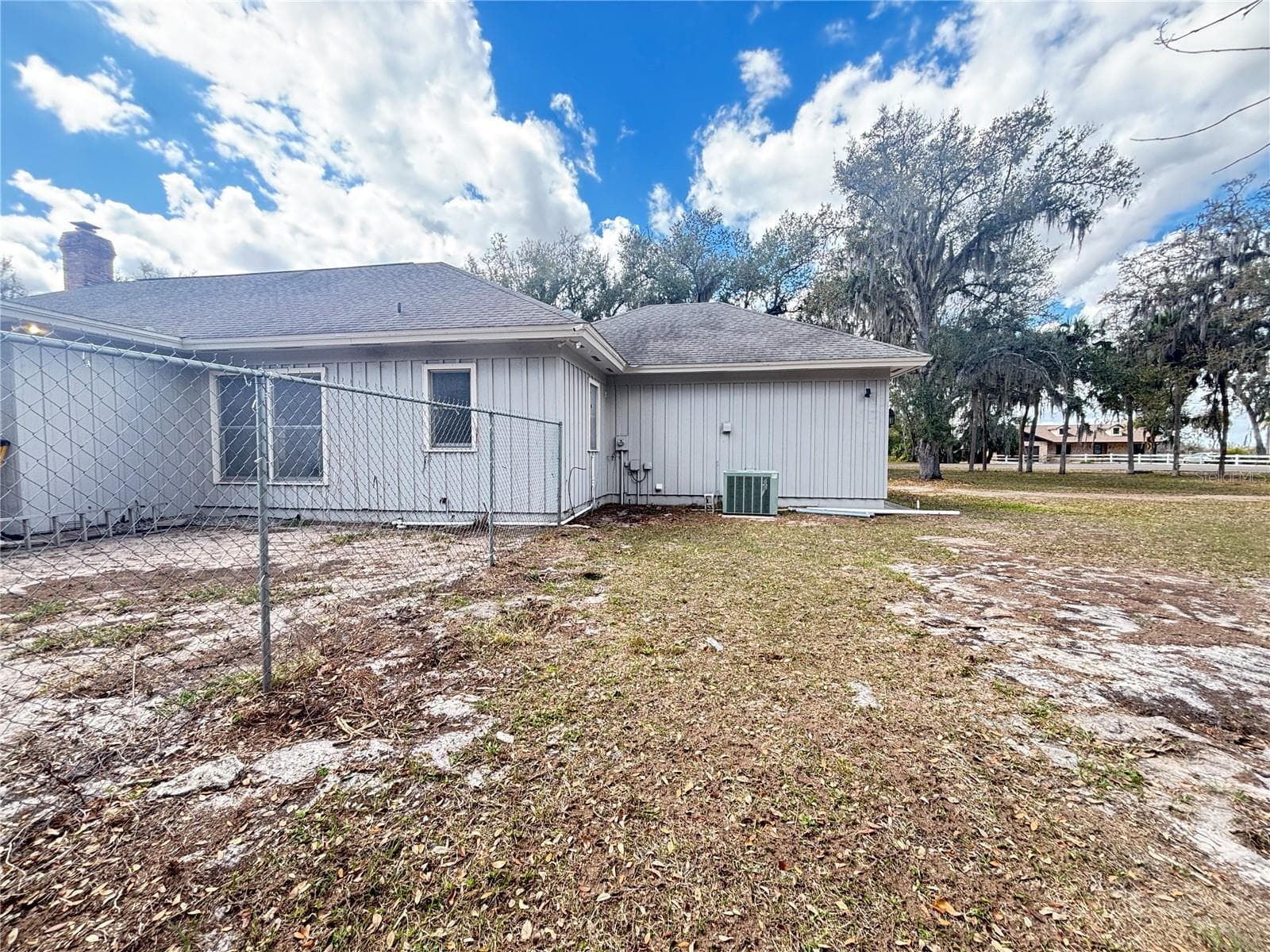 Huge covered porch - fenced dog run, room for a huge pool or expansion of home and so much more! - 1508 N ARCADIA AVE, ARCADIA