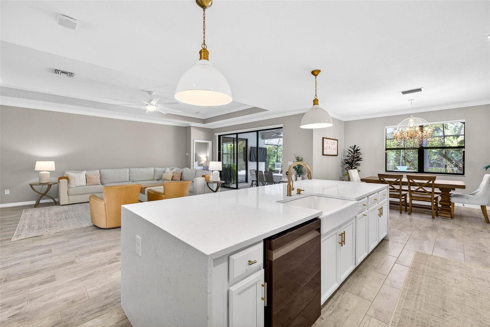 Single Family Residence at 710 ACACIA CT, BRADENTON, photo 14 of 70