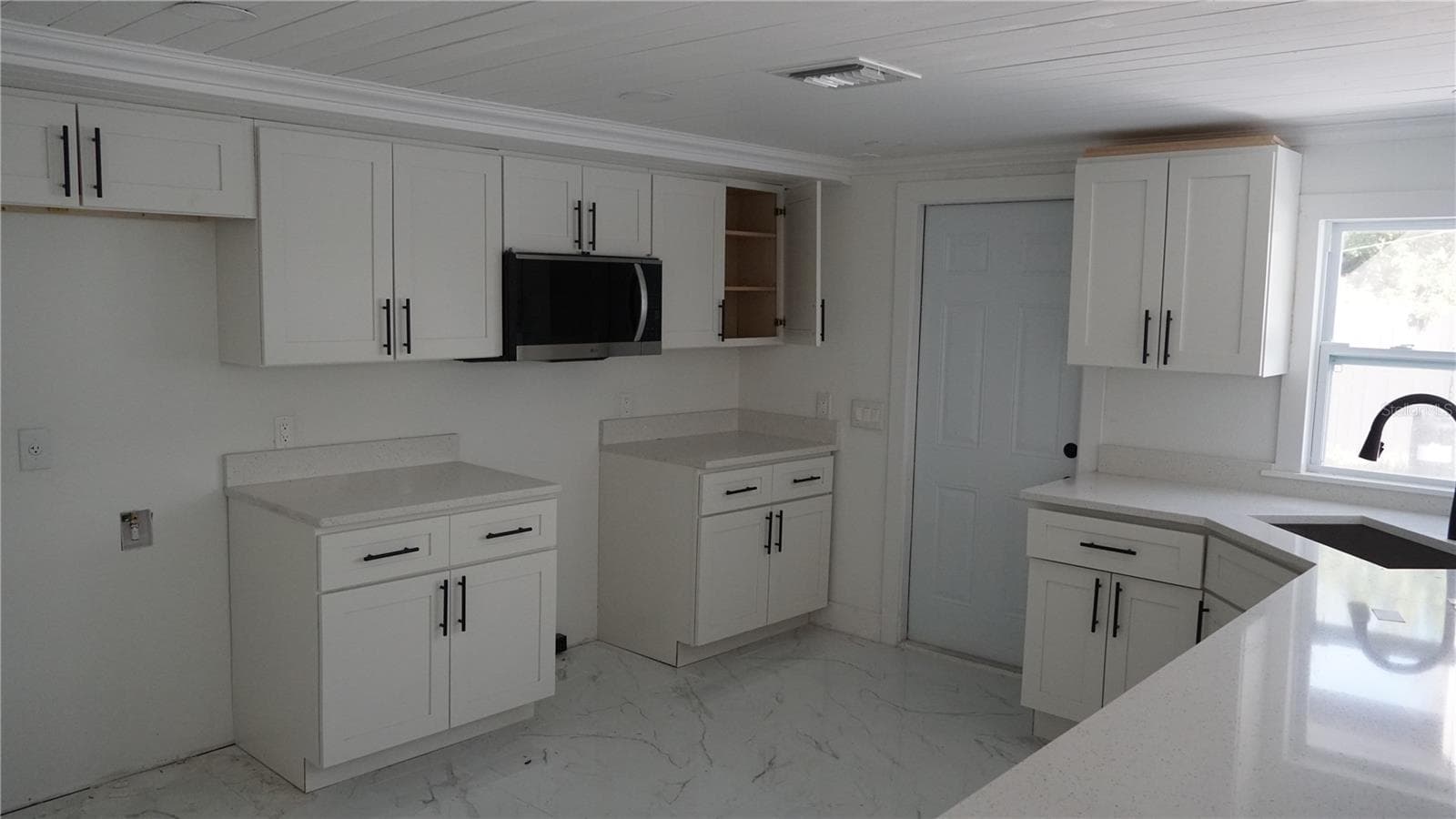 Single Family Residence at 177 DOWLING AVE NE, PORT CHARLOTTE, photo 8 of 29