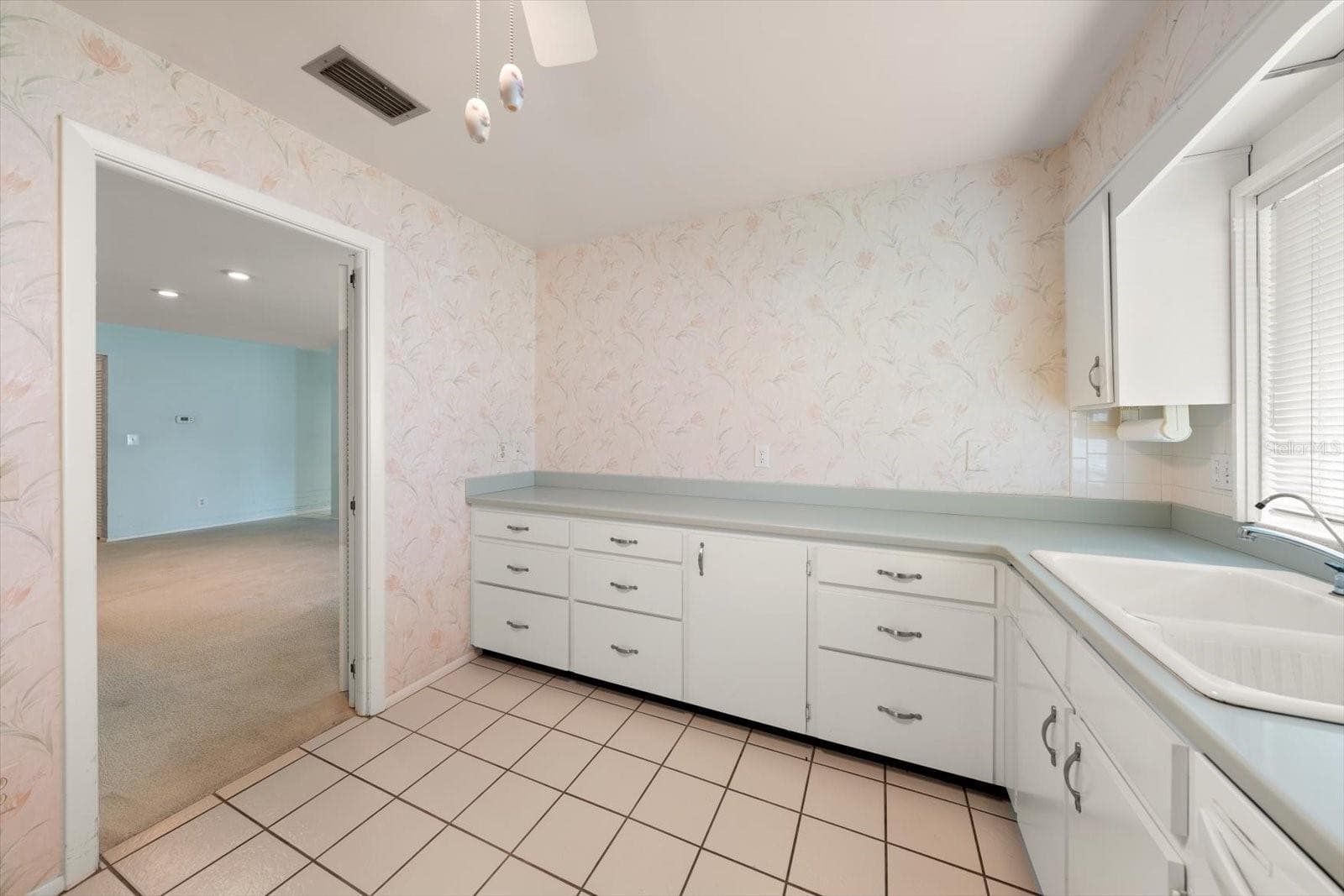 Condominium at 100 BLUFF VIEW DR #114A, BELLEAIR BLUFFS, photo 13 of 53