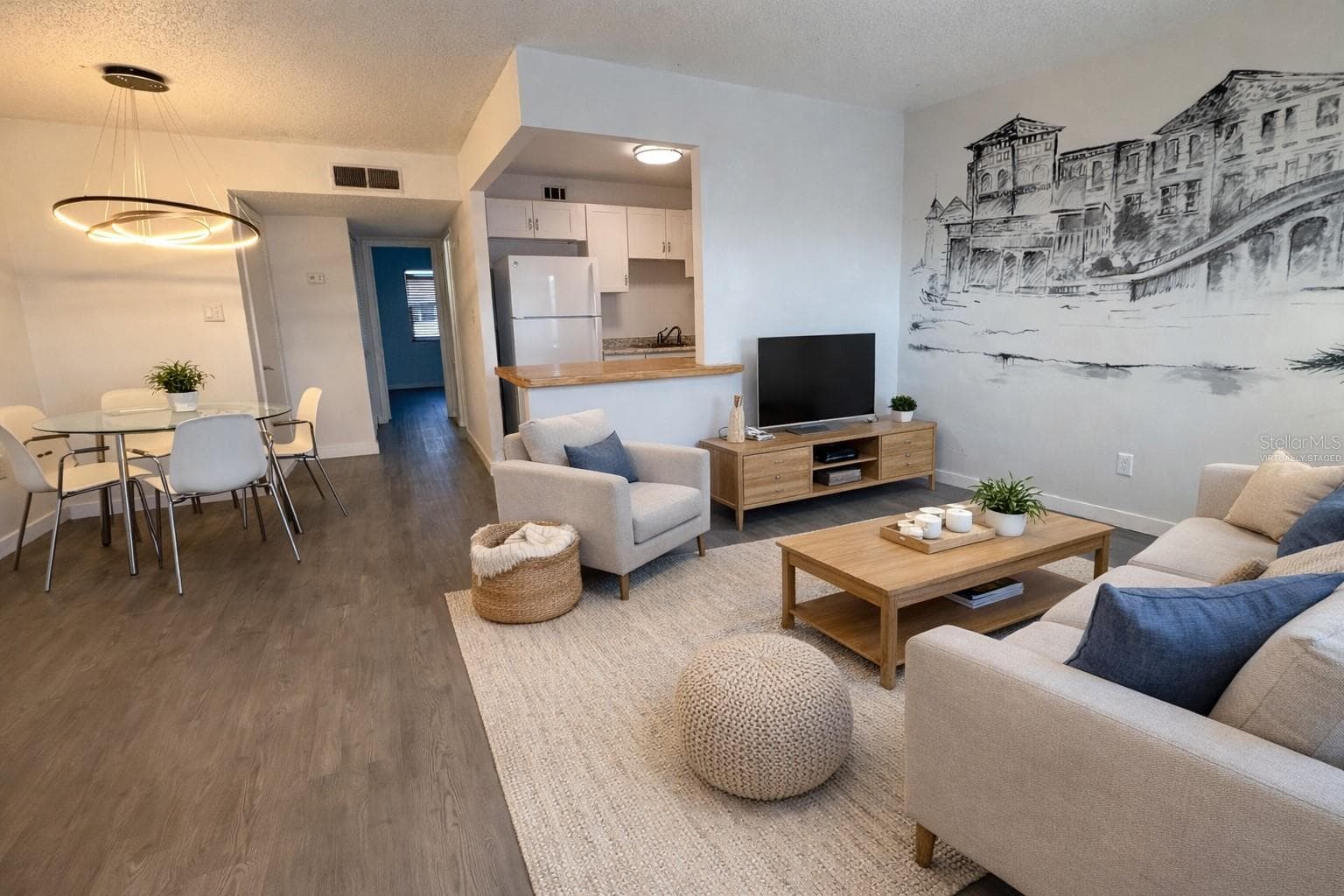 Virtually staged - 215 S MCMULLEN BOOTH RD #182, CLEARWATER