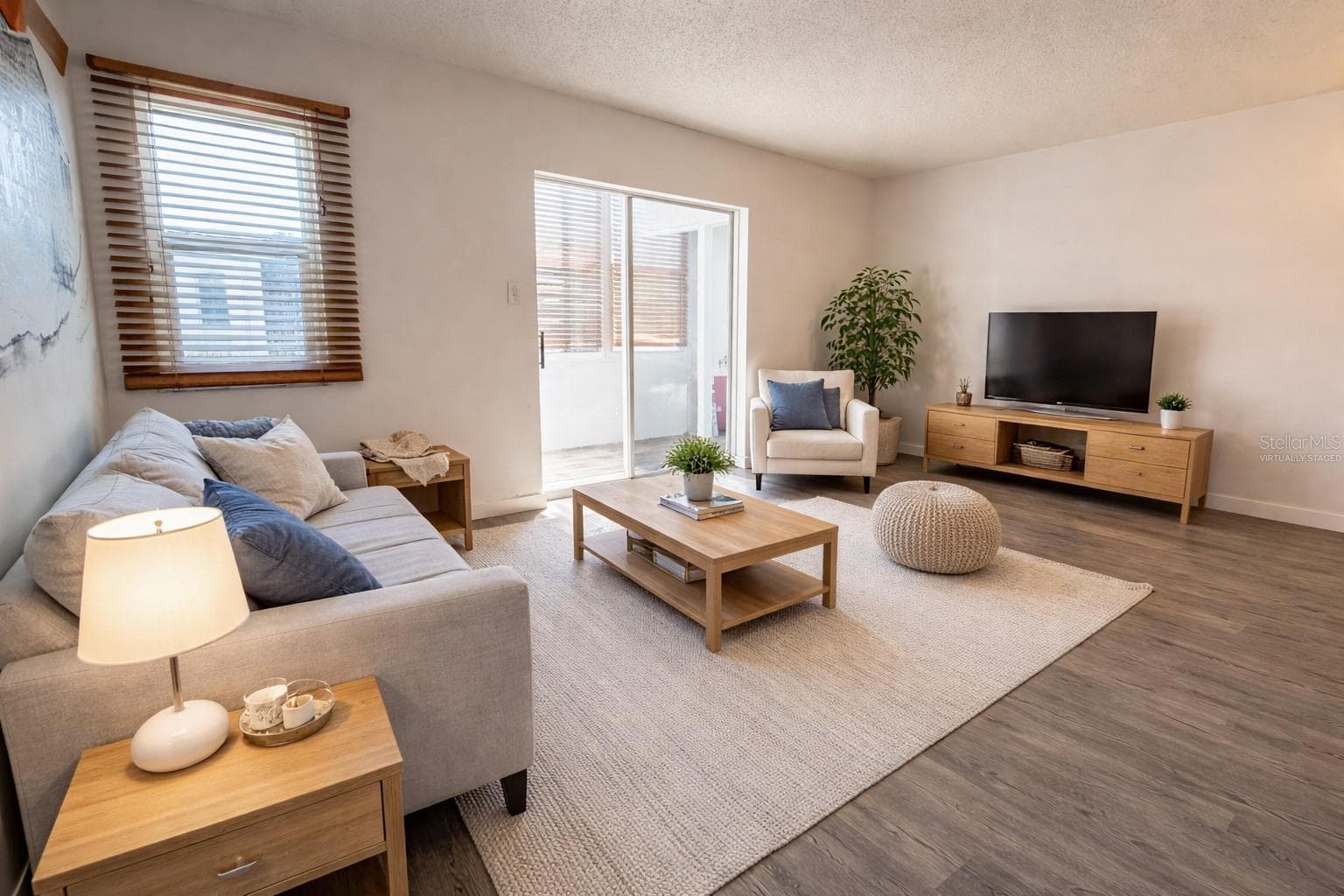 Virtually staged - 215 S MCMULLEN BOOTH RD #182, CLEARWATER