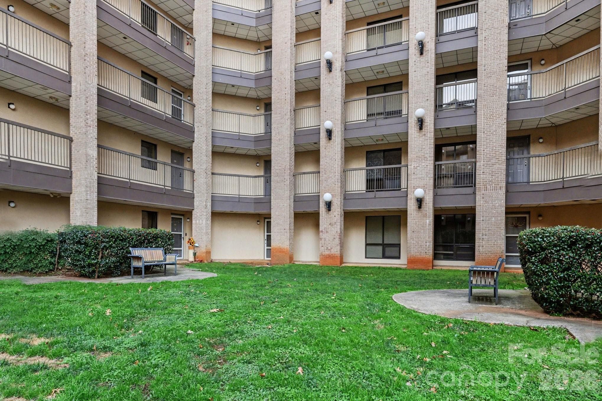Condominium at 211 Heritage Boulevard, Fort Mill, photo 16 of 18