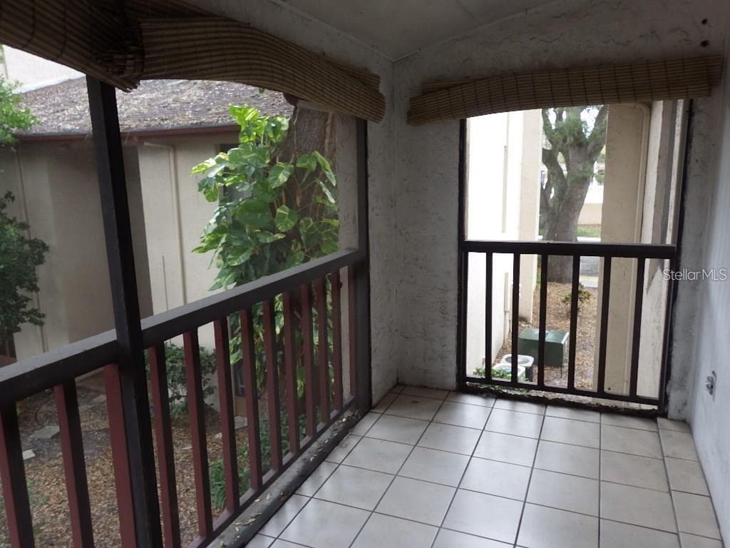 Condominium at 3801 S LAKE DR #247, TAMPA, photo 13 of 15