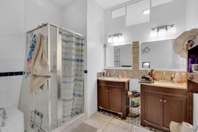 Townhouse at 1057 UNIVERSAL REST PL, KISSIMMEE, photo 19 of 36
