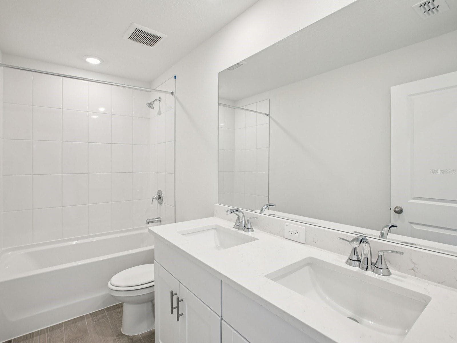 Interior photos are not of the actual home but are photos of the builder home with the same floorplan with similar interior finishes and features. - 7214 RAY CREEK DR, BROOKSVILLE