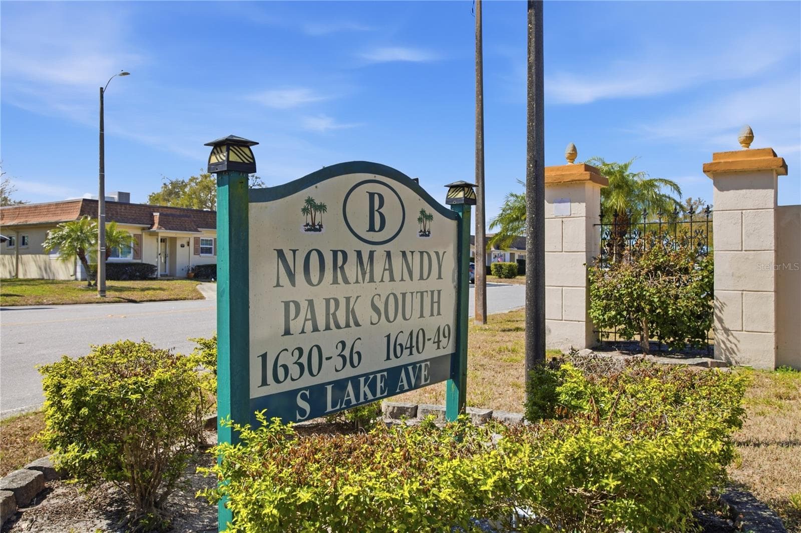 Villa at 1636 S LAKE AVE #1, CLEARWATER, photo 3 of 44