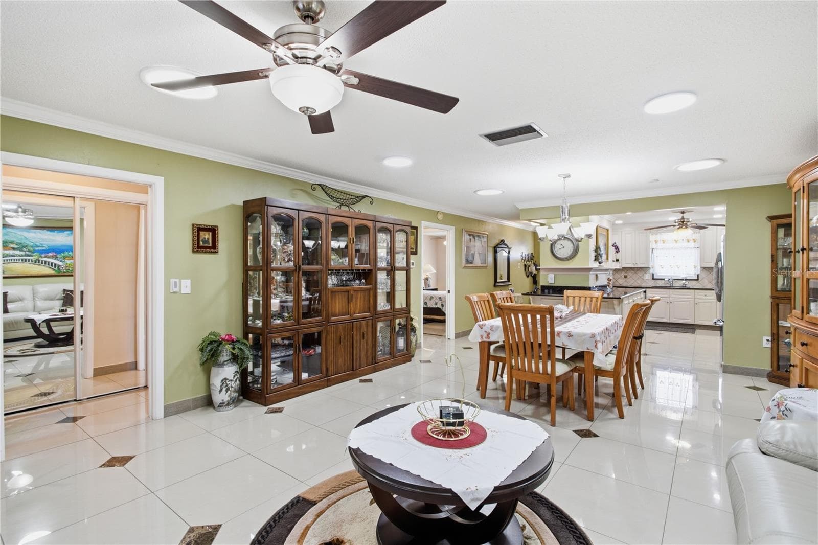 Villa at 1636 S LAKE AVE #1, CLEARWATER, photo 15 of 44