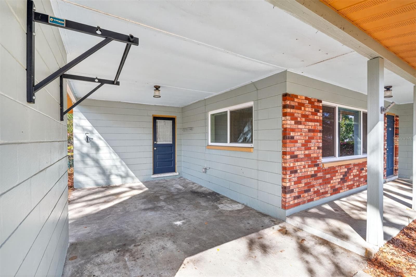Single Family Residence at 2200 NE 16TH TER, GAINESVILLE, photo 4 of 22