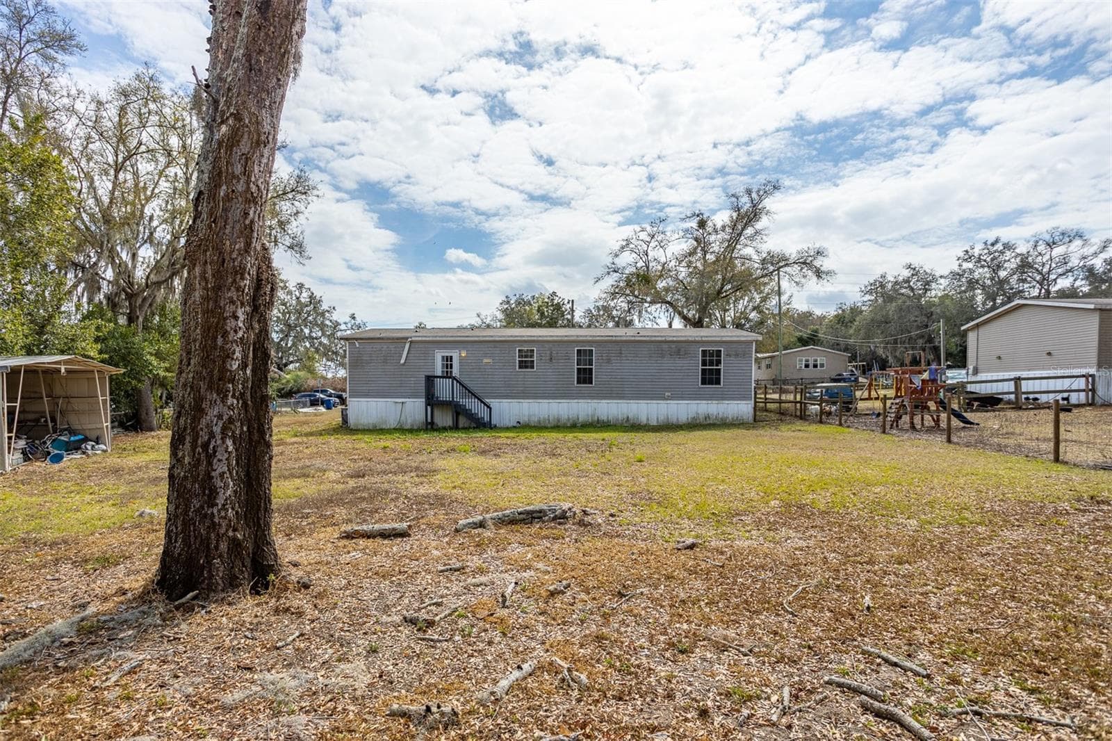 Manufactured Home at 40545 STEWART RD, ZEPHYRHILLS, photo 23 of 24