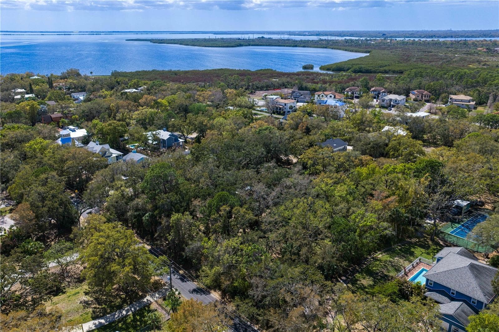 8004 BAY DR