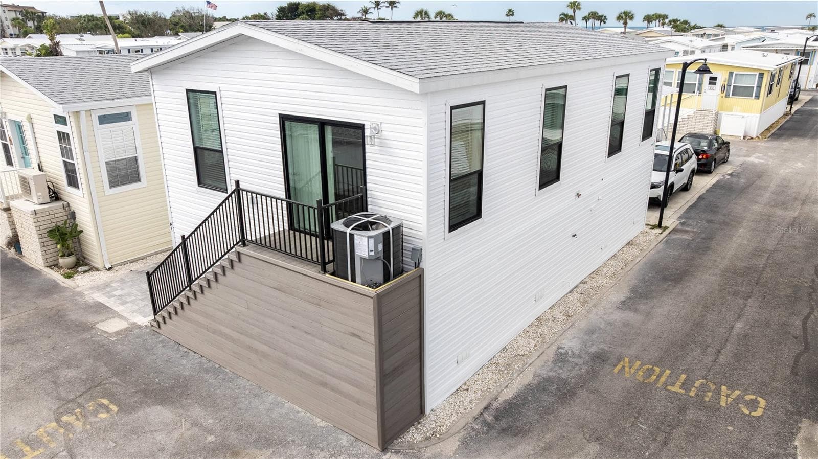 Above Flood Zone Home - 3710 GULF OF MEXICO DR #F2, LONGBOAT KEY