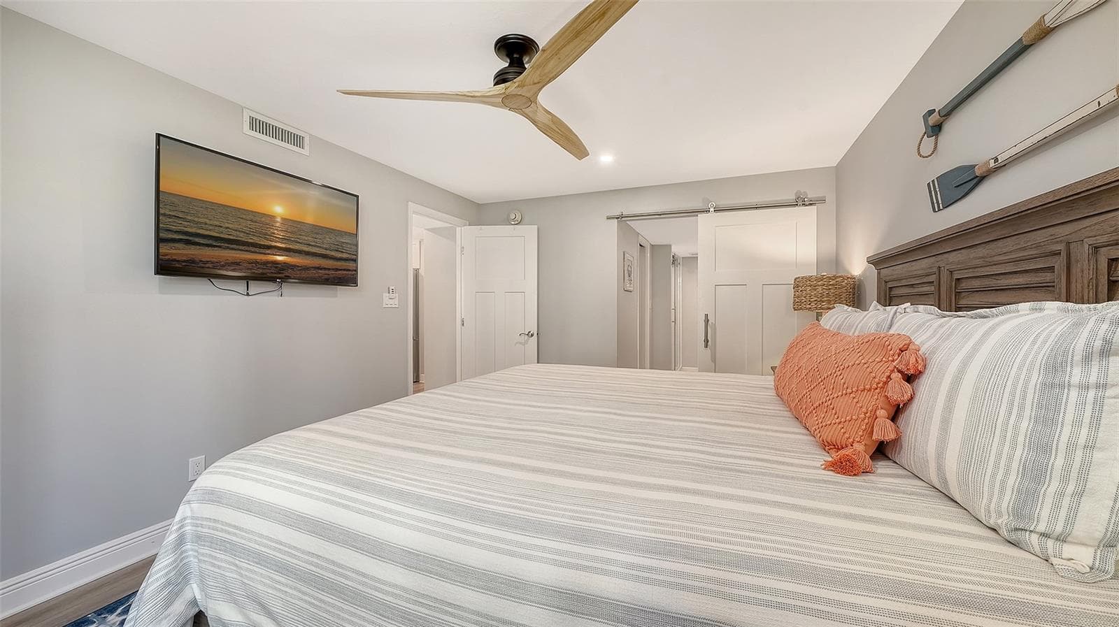 Condominium at 5780 MIDNIGHT PASS RD #110, SARASOTA, photo 25 of 85