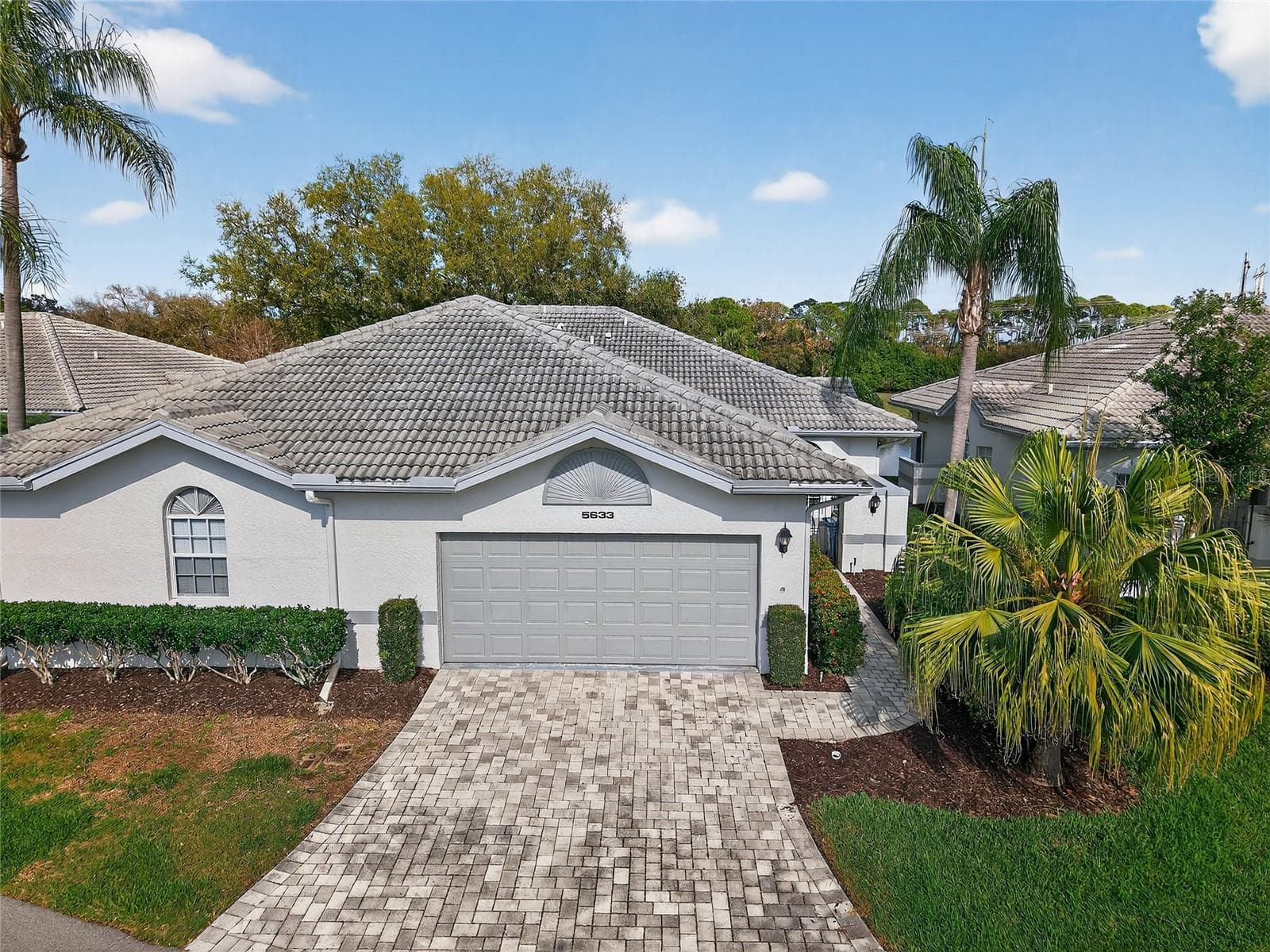 Villa at 5633 E LONG COMMON CT #20, SARASOTA, photo 2 of 40