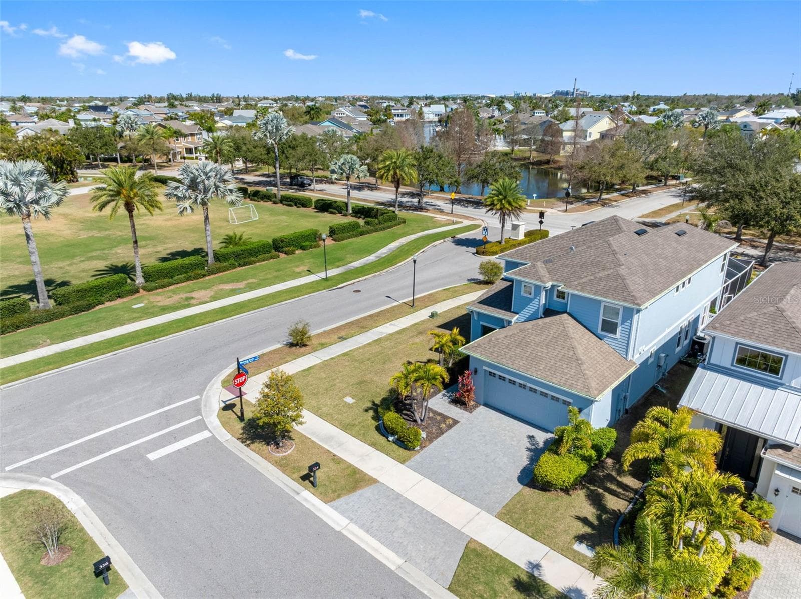Single Family Residence at 325 SHORE CRAB WAY, APOLLO BEACH, photo 53 of 57