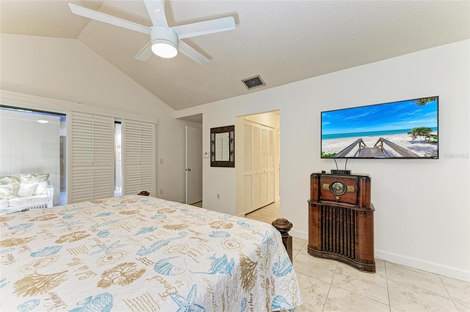 Another view of the primary bedroom - 7921 4TH AVE W, BRADENTON
