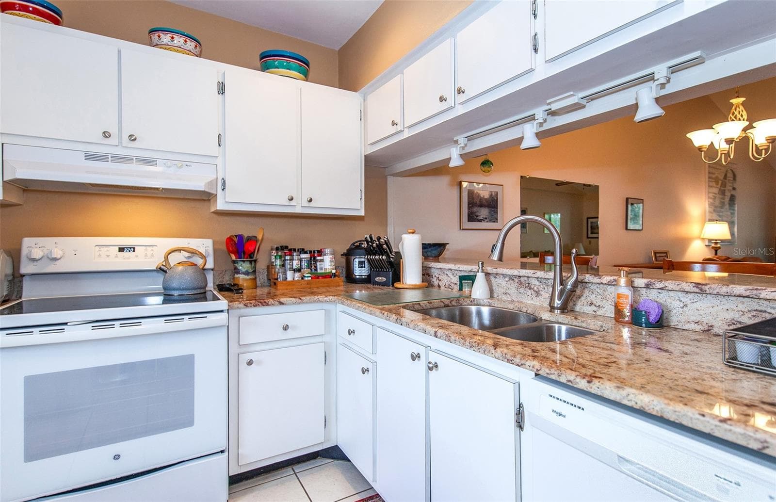 Kitchen - 862 BIRD BAY WAY #194, VENICE