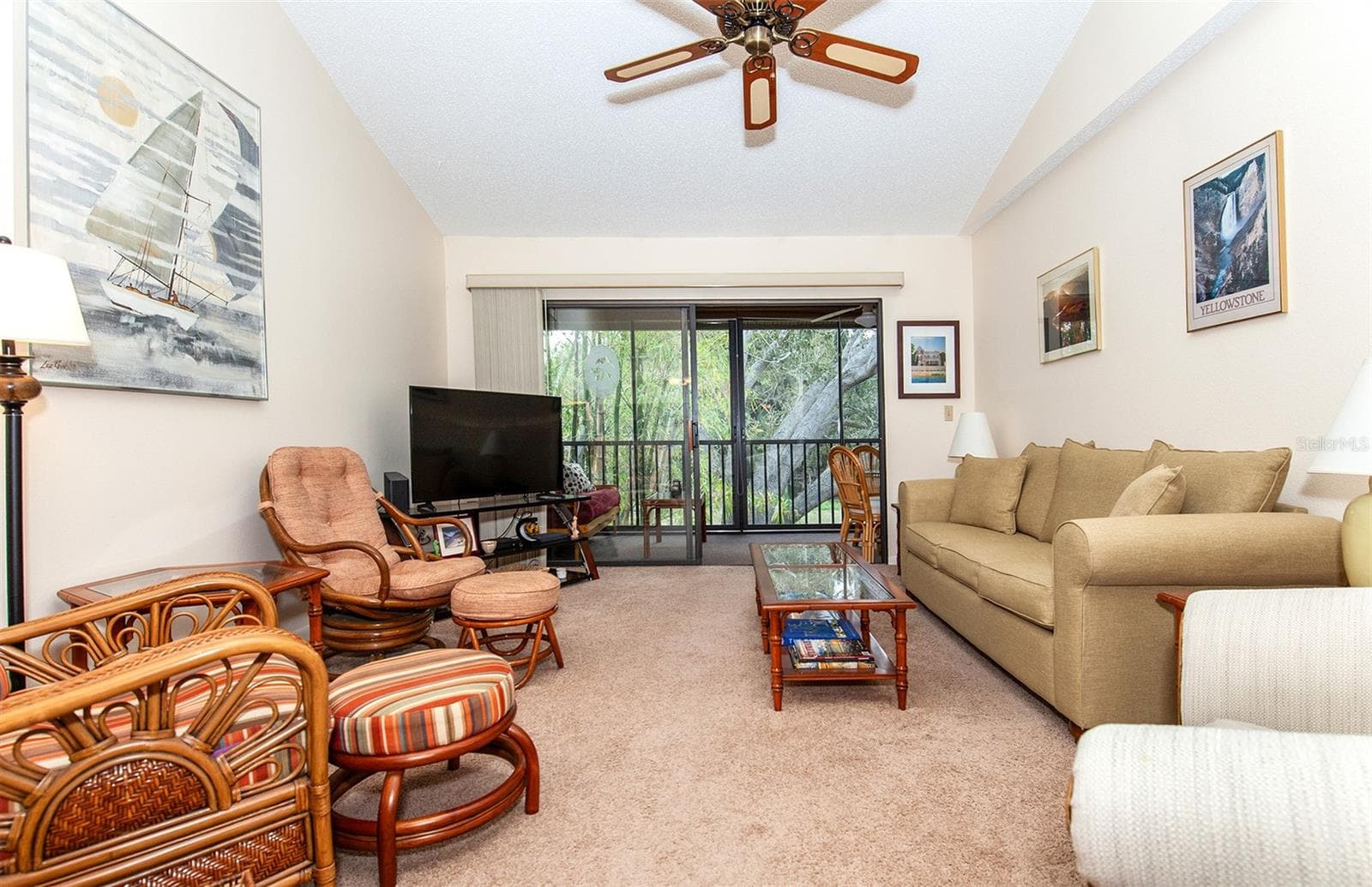 Living Room - 862 BIRD BAY WAY #194, VENICE