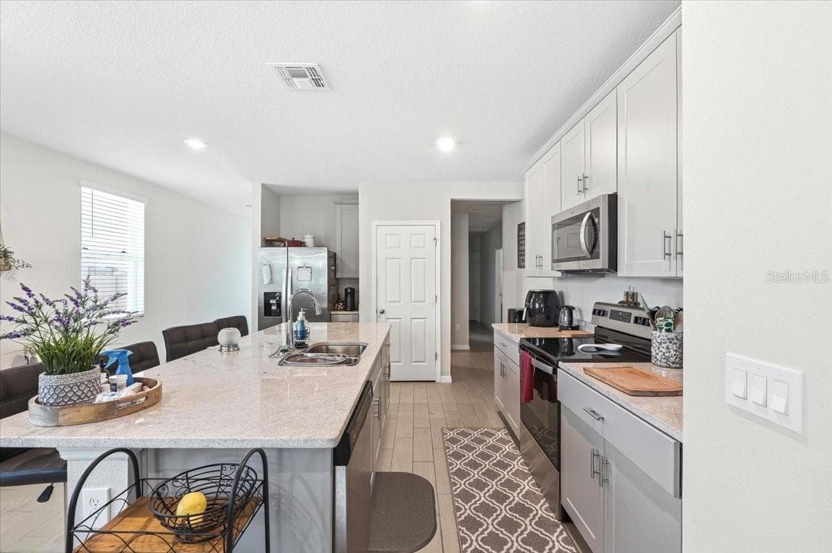 Kitchen - 1799 CARNOSTIE RD, WINTER HAVEN