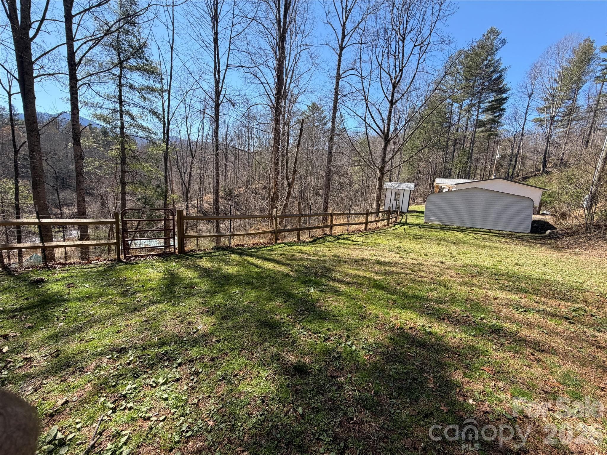 Unrestricted land use with views of the Toe River below - None, Burnsville