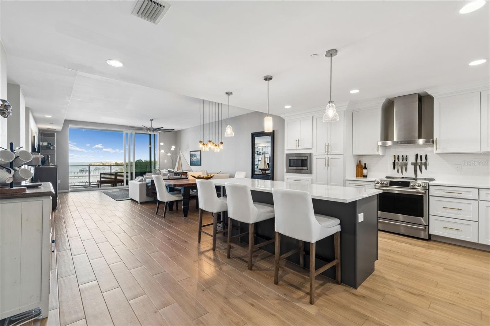 Condominium at 920 N OSCEOLA AVE #604, CLEARWATER, photo 7 of 100
