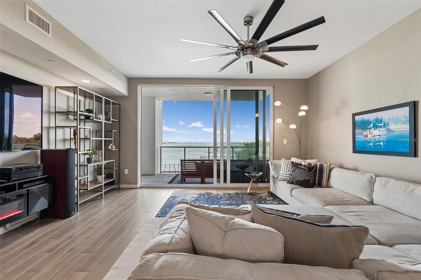 Condominium at 920 N OSCEOLA AVE #604, CLEARWATER, photo 24 of 100