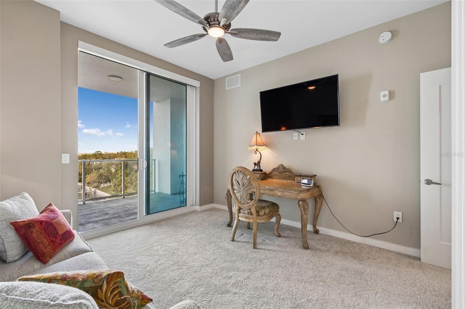Condominium at 920 N OSCEOLA AVE #604, CLEARWATER, photo 58 of 100