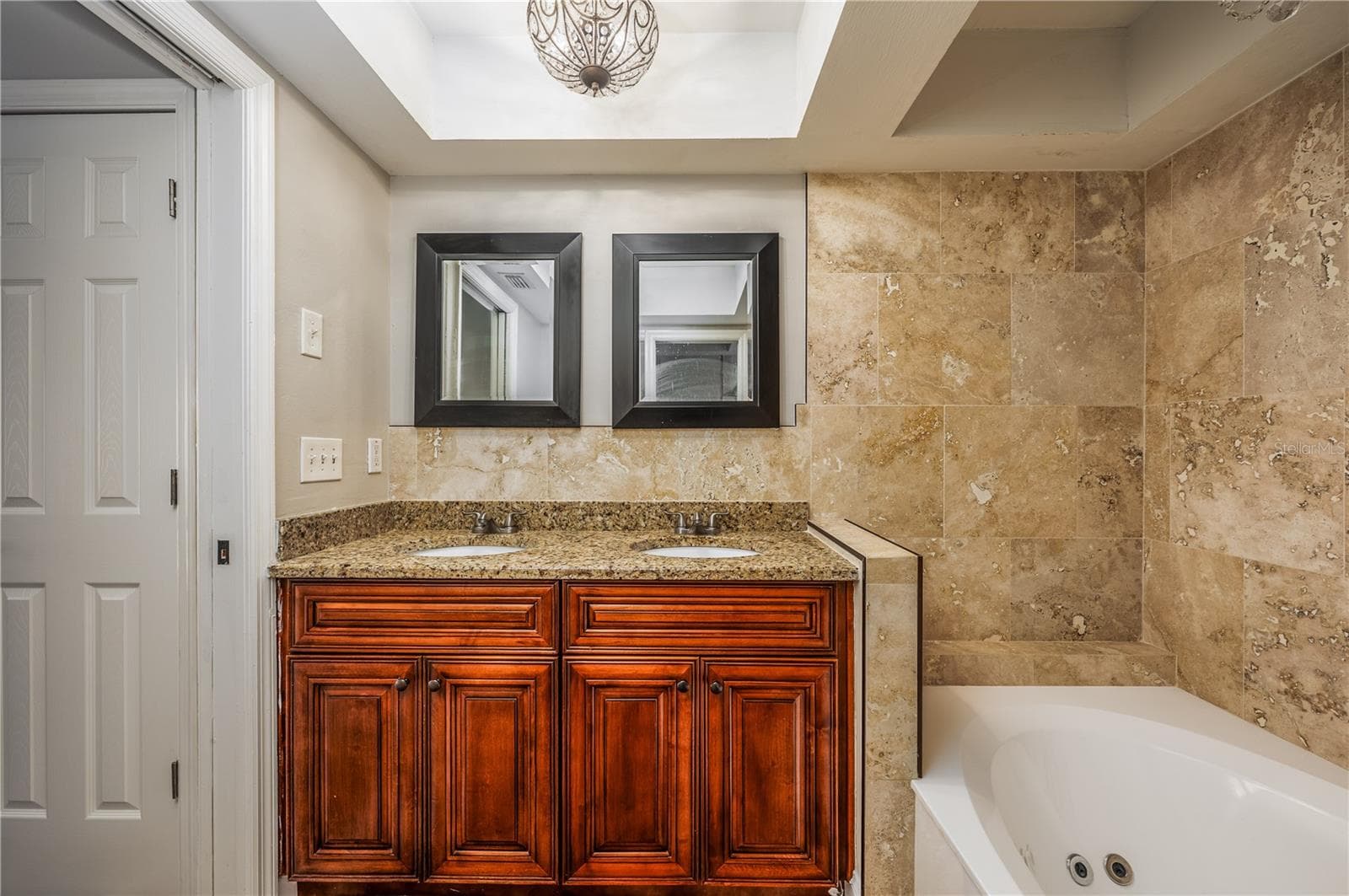 Single Family Residence at 930 SYMPHONY ISLES BLVD, APOLLO BEACH, photo 30 of 38