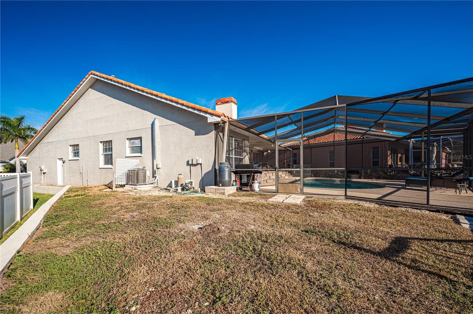 Single Family Residence at 930 SYMPHONY ISLES BLVD, APOLLO BEACH, photo 37 of 38