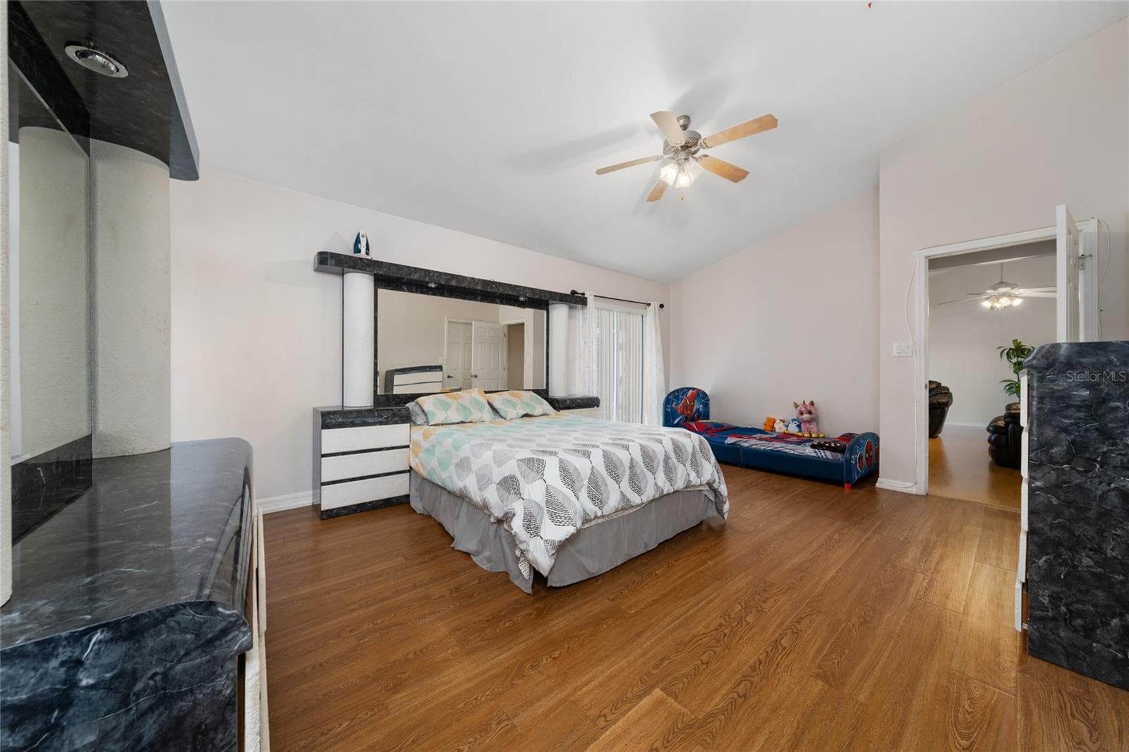 Single Family Residence at 12017 FAMBRIDGE, ORLANDO, photo 18 of 42