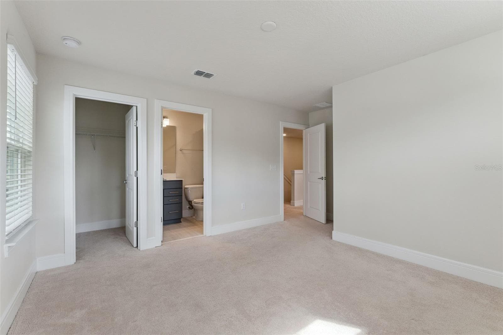 Single Family Residence at 4008 MEANDERING BAY DR, APOPKA, photo 17 of 43