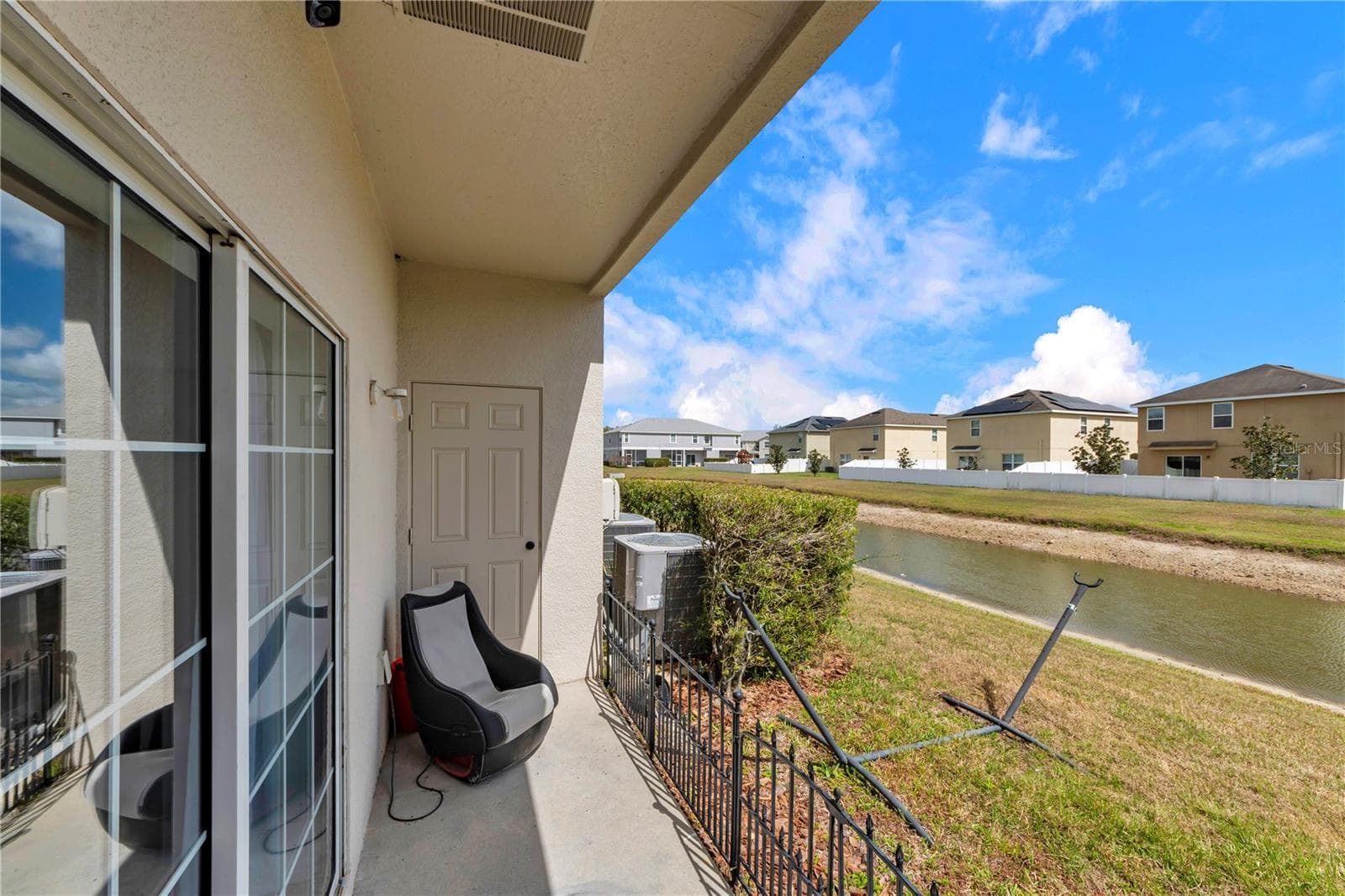 Townhouse at 1939 GREENWOOD VALLEY DR, PLANT CITY, photo 17 of 29