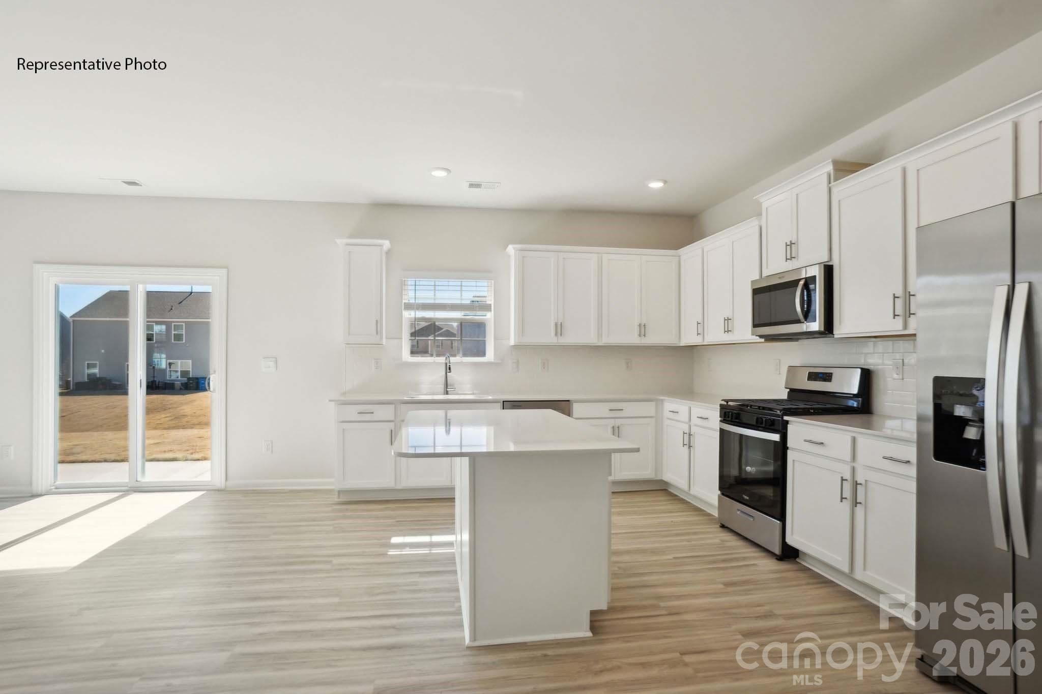 Single Family Residence at Lancaster, photo 23 of 46